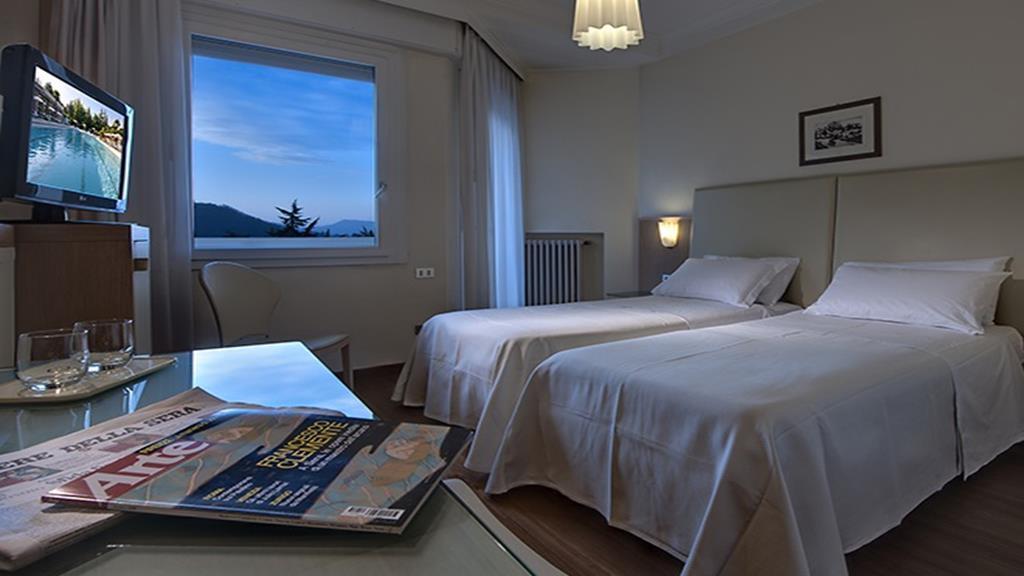 Continental Terme Hotel Montegrotto Terme Zewnętrze zdjęcie
